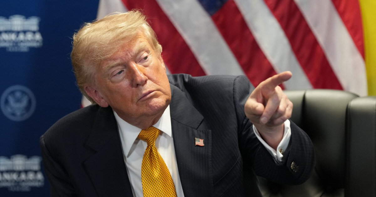 foto islanda l a convocat pe ambasadorul sua dupa o postare a lui trump pe retelele sociale ce a provocat reactia reykjavikului 6a9fc83c29aaa