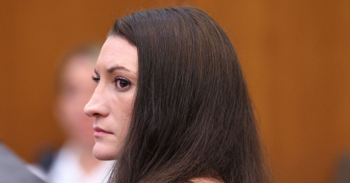 procesul lui lindsay clancy trei membre ale juriului au vorbit despre motivele pentru care au esuat in stabilirea unui verdict 6aa0f741db32d