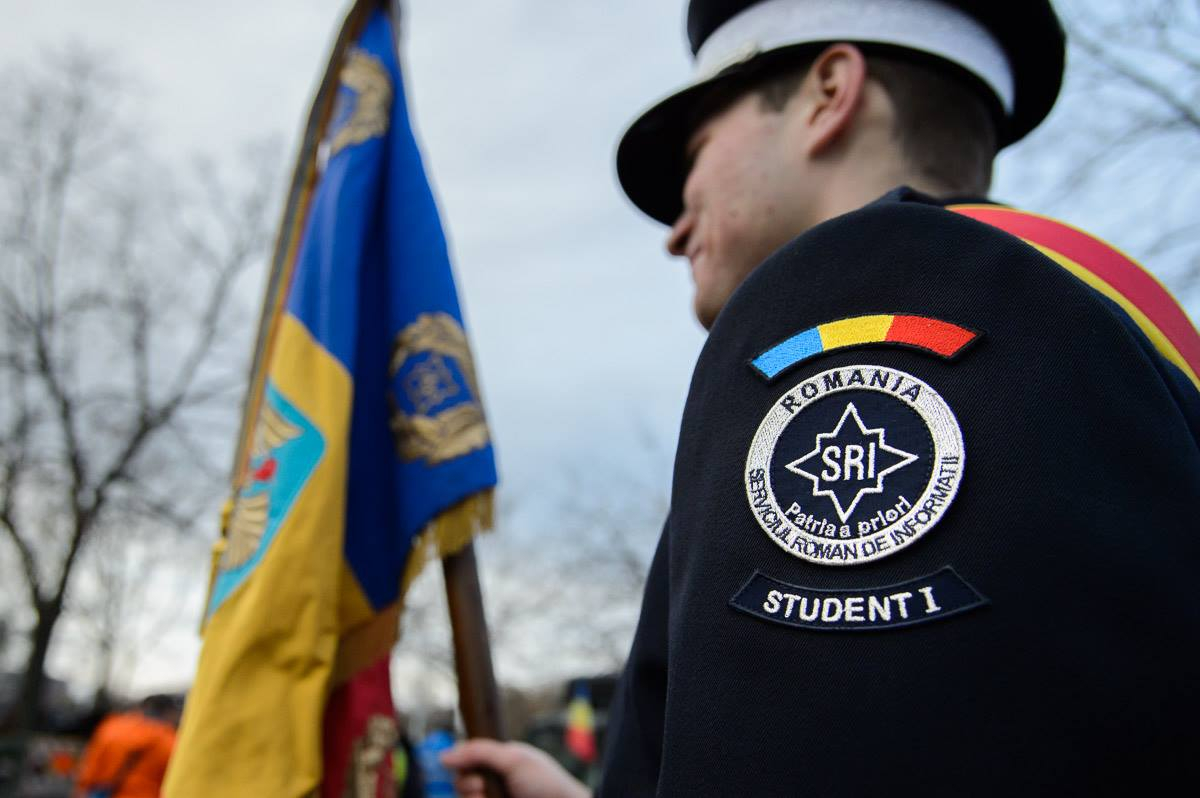 universitatile clujene pregatesc viitorii ofiteri sri si mapn in spatele usilor inchise 6aa0e8577ad69